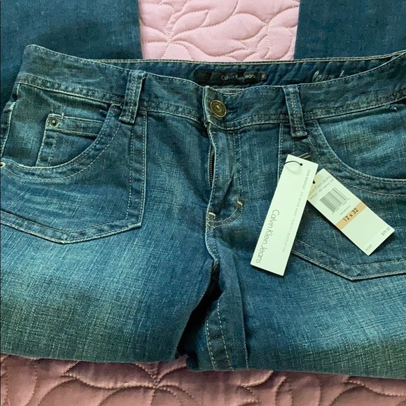 NWT Calvin Klein Jeans, size 12 - Picture 5 of 7